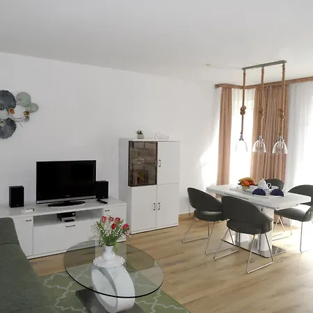 Haus Buchenhof Апартаменты *