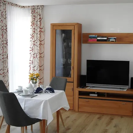 Апартаменты Haus Buchenhof *